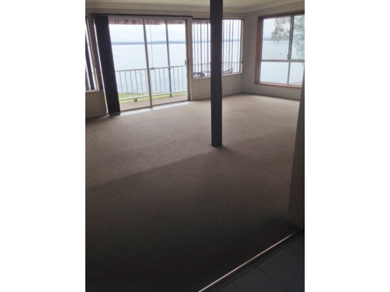 80 Leonard Avenue, Toukley NSW 2263