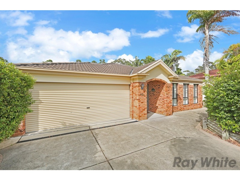 42 Pinehurst Way, Blue Haven NSW 2262
