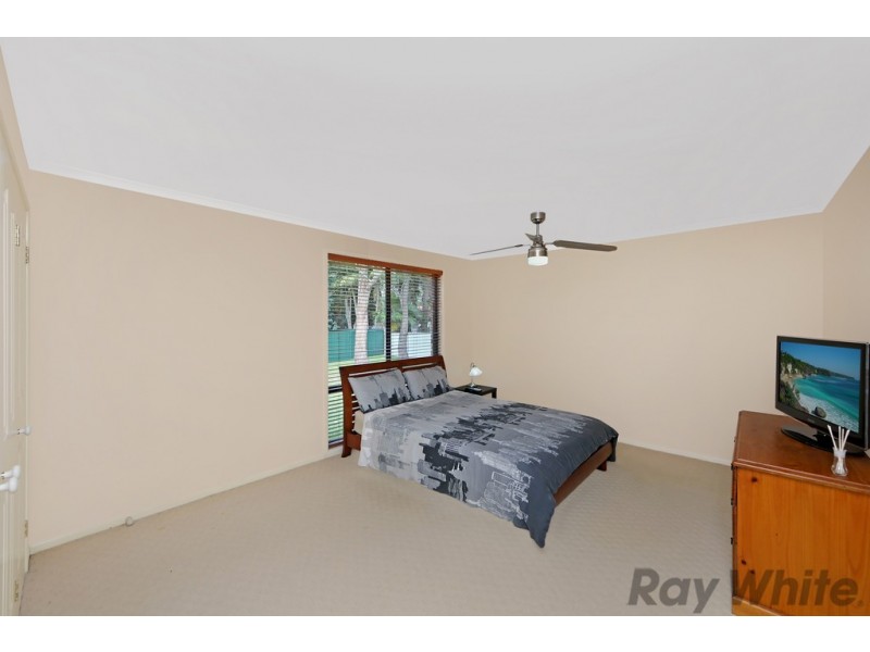 42 Pinehurst Way, Blue Haven NSW 2262