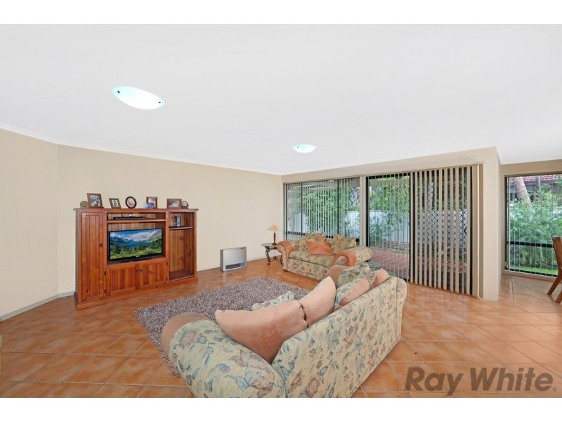 42 Pinehurst Way, Blue Haven NSW 2262