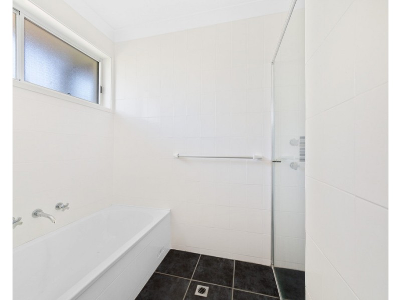 40 Woodland Parkway, Buff Point NSW 2262