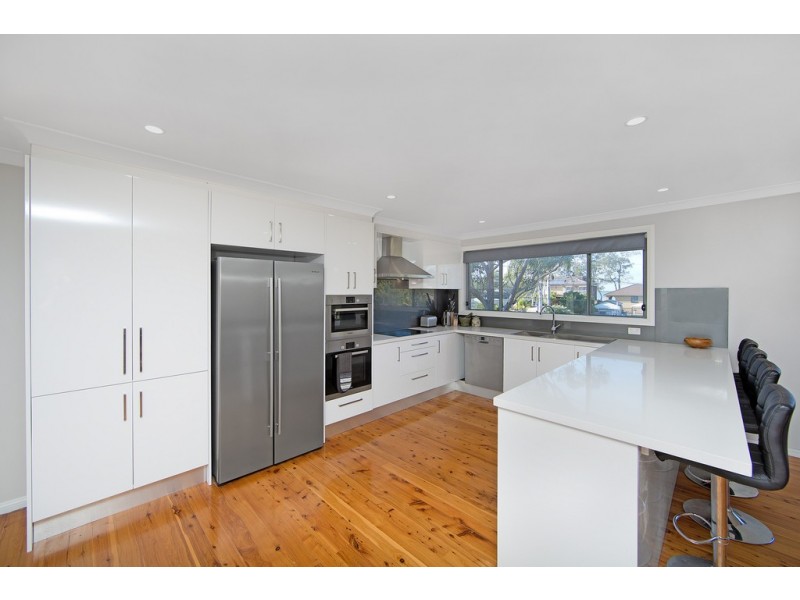 319 Tuggerawong Road, Tuggerawong NSW 2259