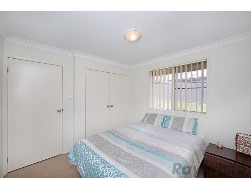 24 Drovers Way, Wadalba NSW 2259