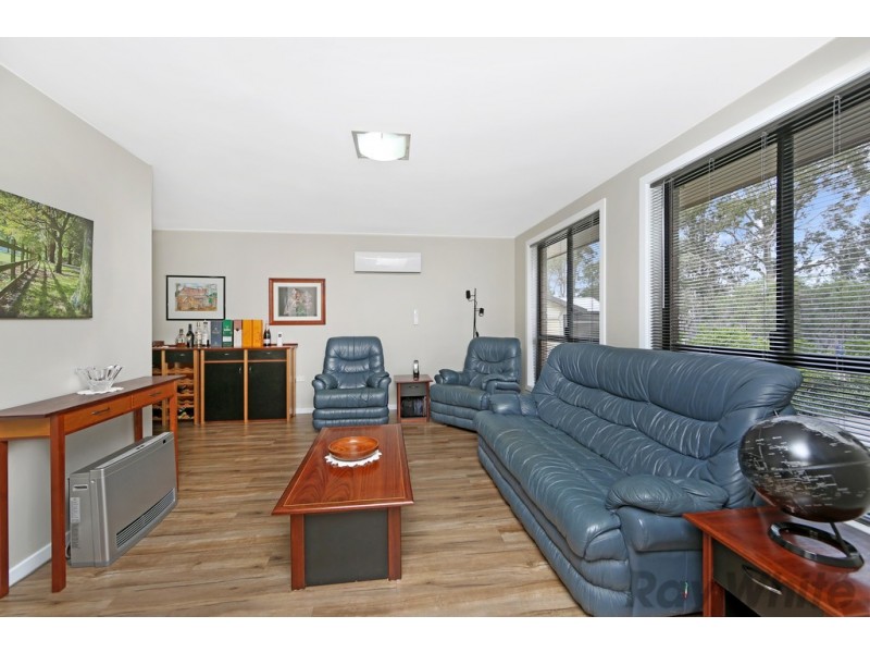 23 Parkside Drive, Charmhaven NSW 2263