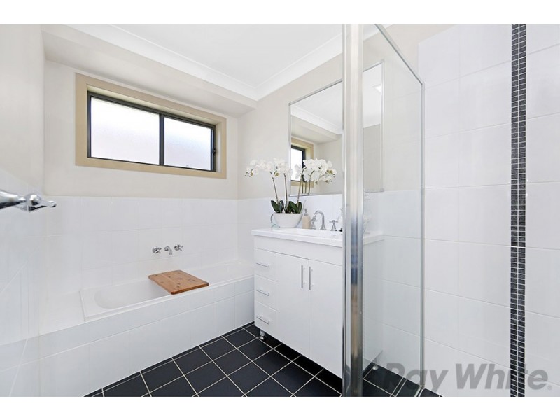 6 Kanimbla Avenue, Charmhaven NSW 2263