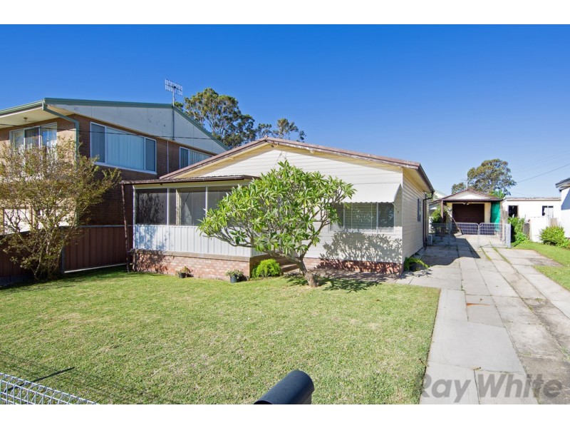 3 Leonard Avenue, Toukley NSW 2263