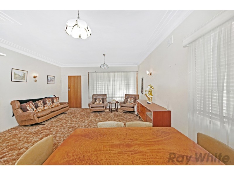 3 Leonard Avenue, Toukley NSW 2263