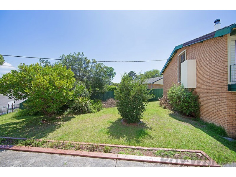 25 Lauren Avenue, Lake Munmorah NSW 2259