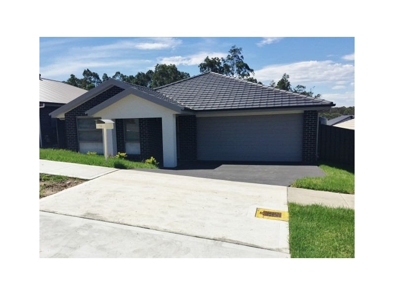 16 Voyager Street, Wadalba NSW 2259