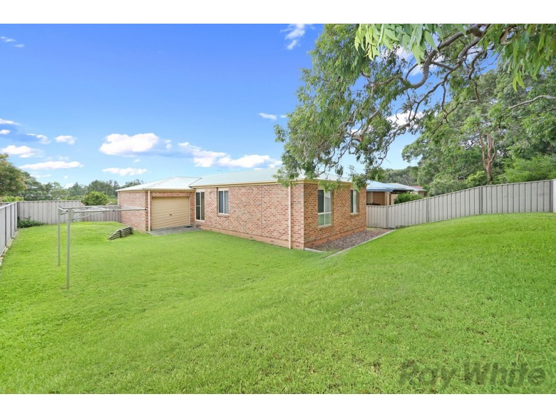 27 Woodbridge Crescent, Lake Munmorah NSW 2259