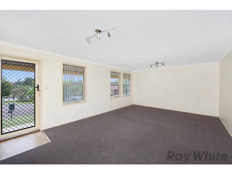 27 Woodbridge Crescent, Lake Munmorah NSW 2259