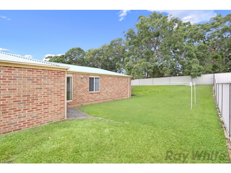 27 Woodbridge Crescent, Lake Munmorah NSW 2259