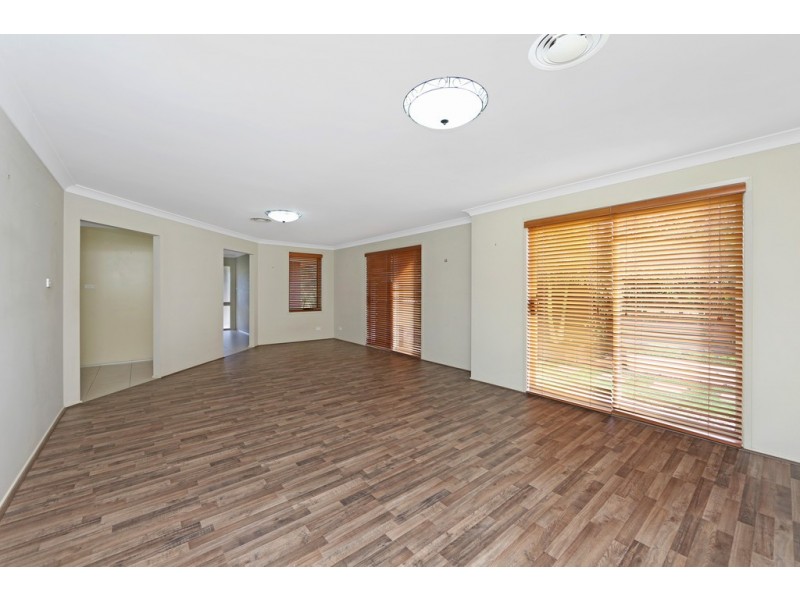 2 Cascades Road, Woongarrah NSW 2259