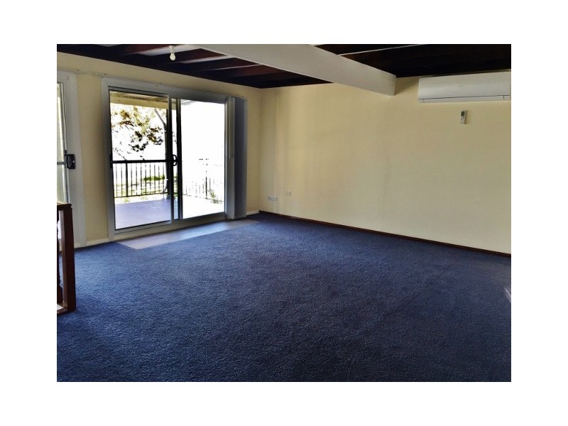 86 Diamond Head Drive, Budgewoi NSW 2262