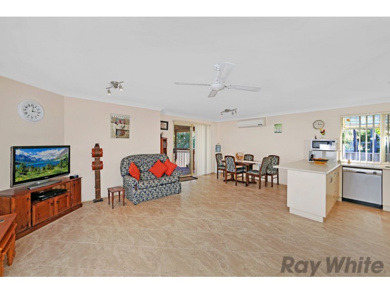 6 Delavia Drive, Lake Munmorah NSW 2259