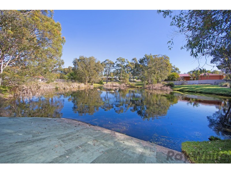 6 Delavia Drive, Lake Munmorah NSW 2259
