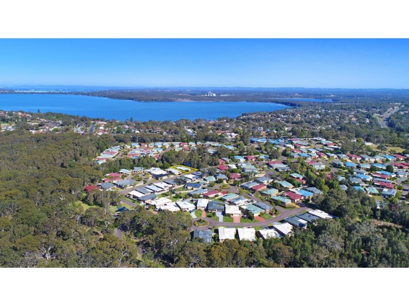 6 Delavia Drive, Lake Munmorah NSW 2259