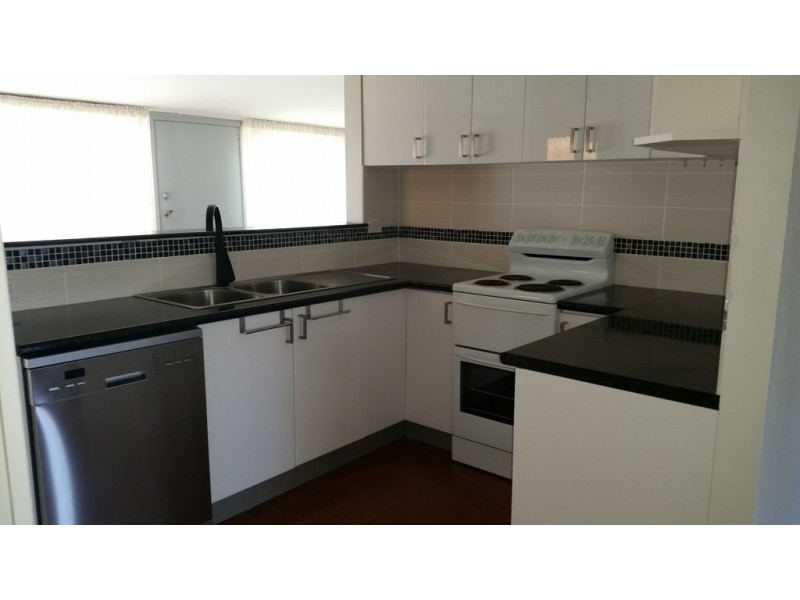 66 Robson Avenue, Gorokan NSW 2263