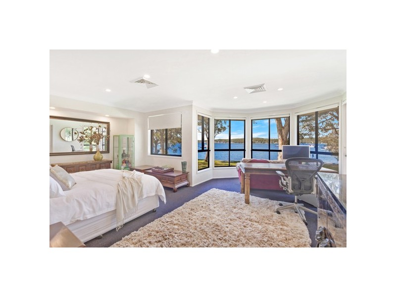 90 Noamunga Crescent, Gwandalan NSW 2259