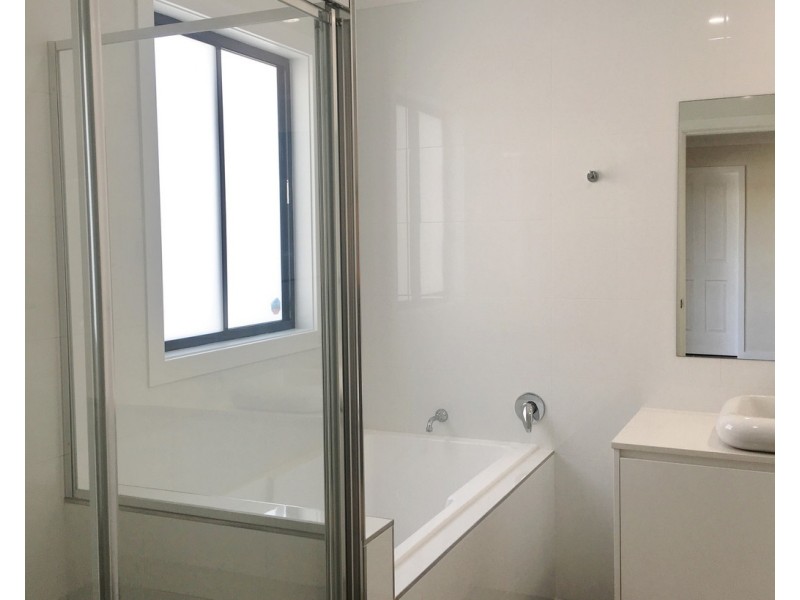 5 Bruce Road, Buff Point NSW 2262