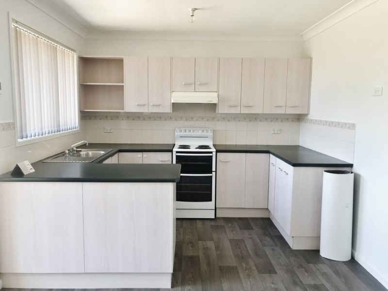 28 Rosella Circuit, Blue Haven NSW 2262