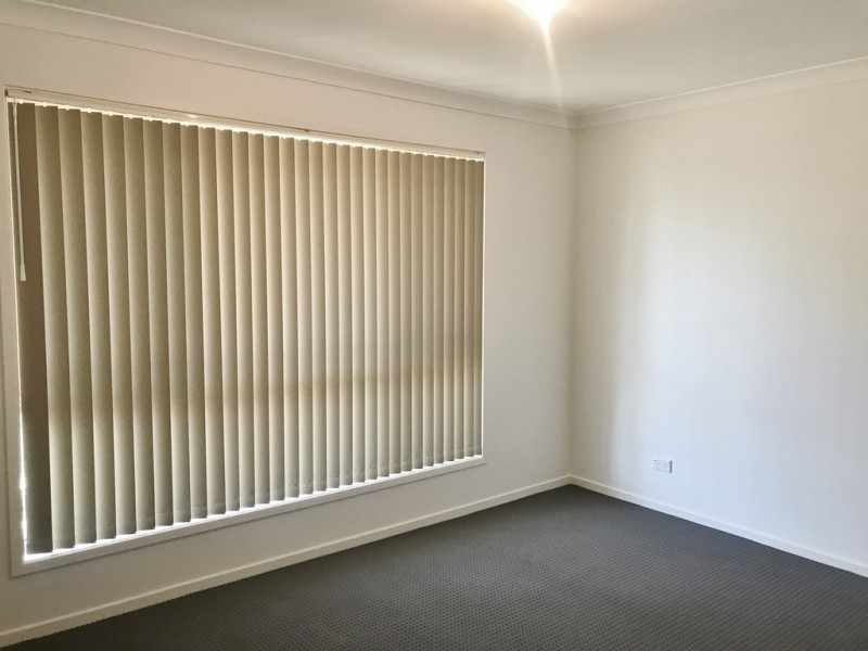 28 Rosella Circuit, Blue Haven NSW 2262