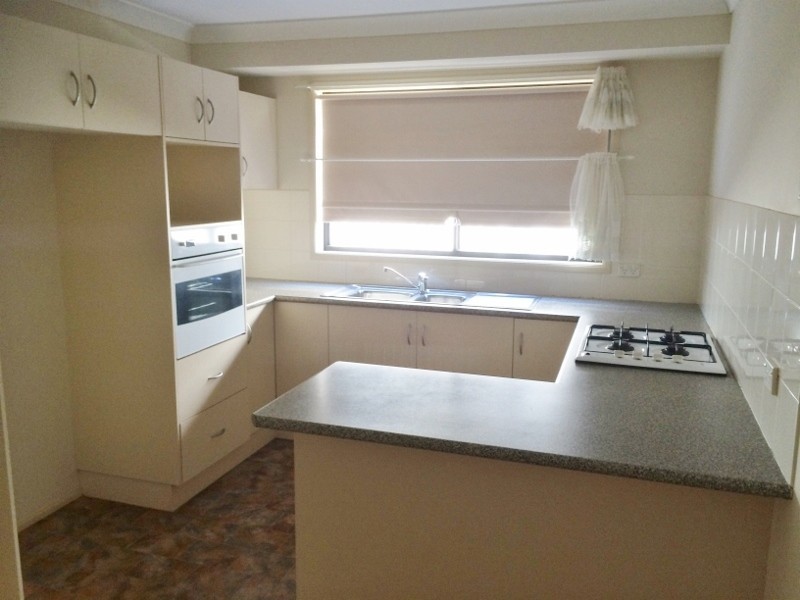 5 Nelmes Road, Blue Haven NSW 2262