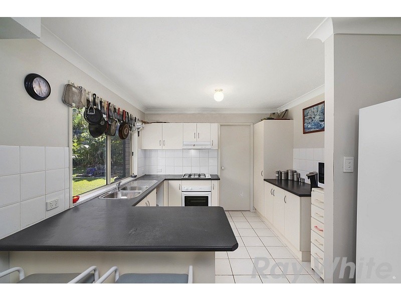 9 Roma Place, Woongarrah NSW 2259