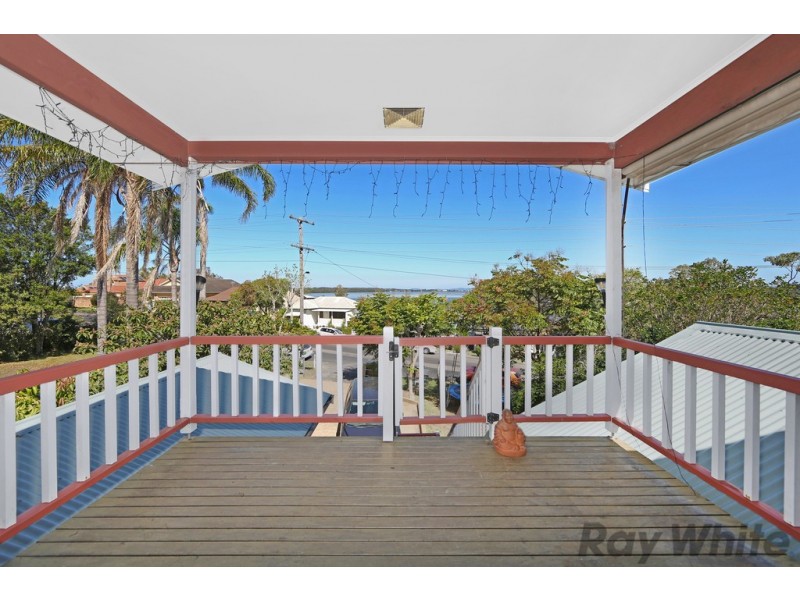 131 Diamond Head Drive, Budgewoi NSW 2262