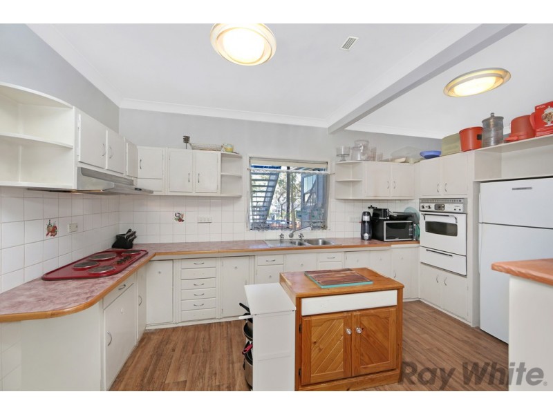 131 Diamond Head Drive, Budgewoi NSW 2262