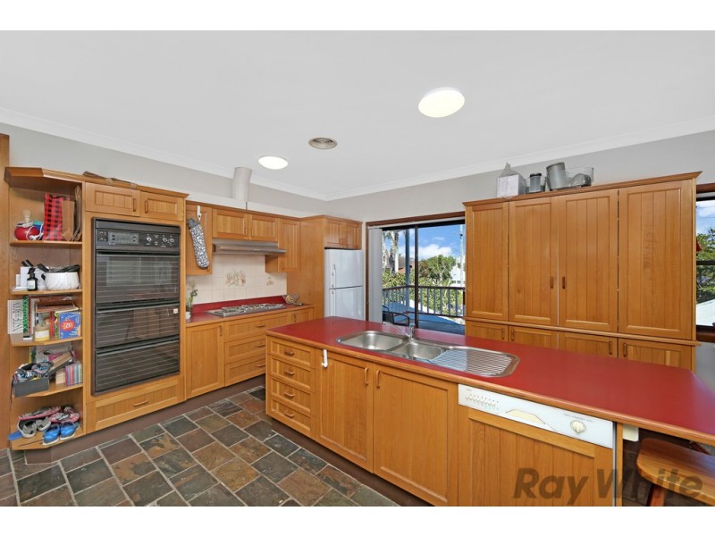 131 Diamond Head Drive, Budgewoi NSW 2262