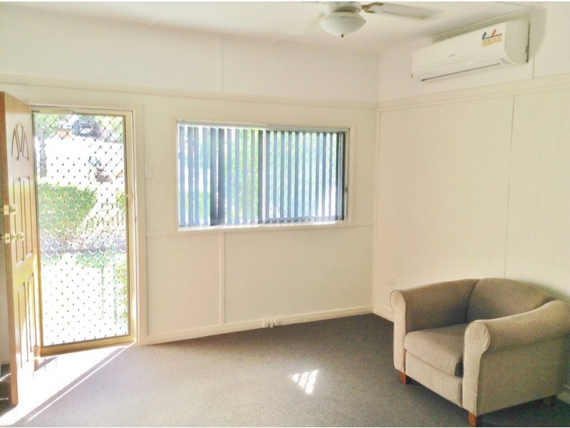 214 Scenic Drive, Budgewoi NSW 2262