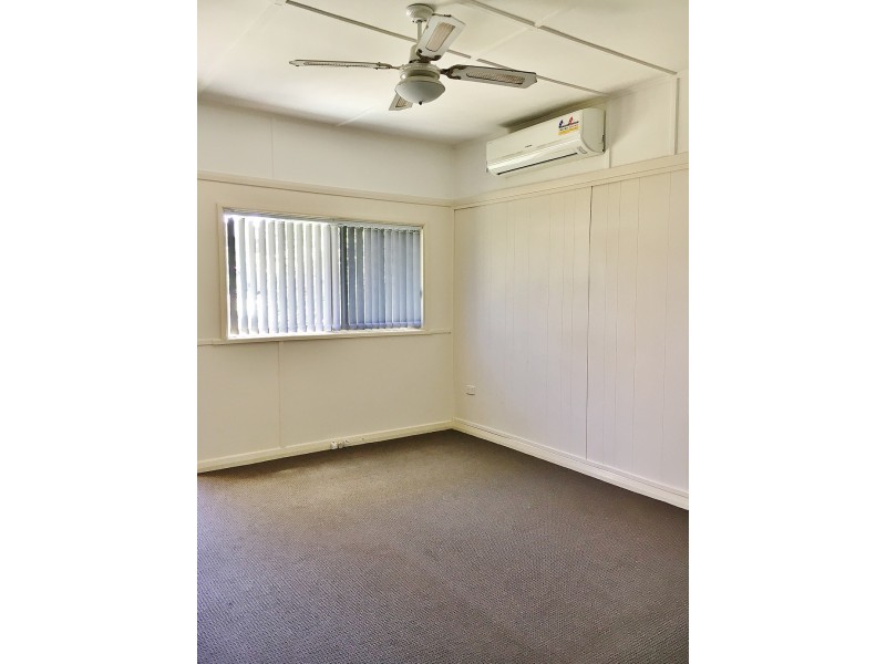 214 Scenic Drive, Budgewoi NSW 2262