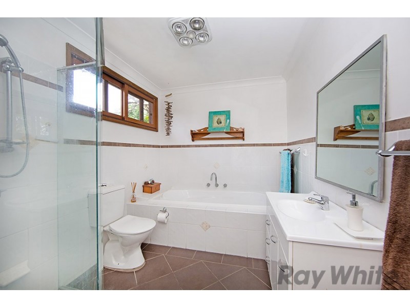 147 Tuggerawong Road, Wyongah NSW 2259