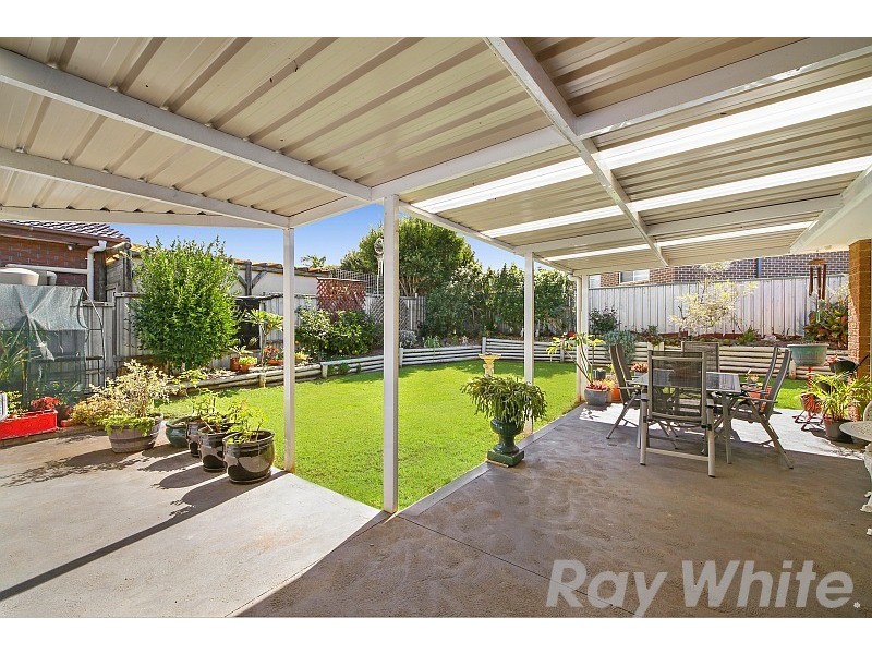 1 Christine Avenue, Budgewoi NSW 2262