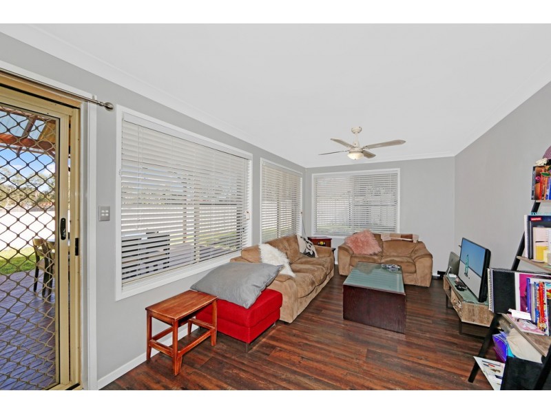 3 Greenleaf Place, Buff Point NSW 2262