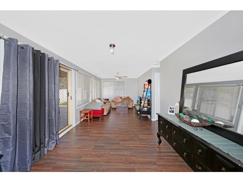 3 Greenleaf Place, Buff Point NSW 2262