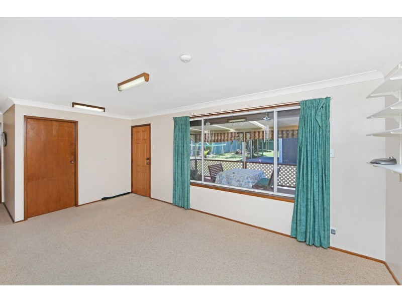 132 Sunrise Avenue, Budgewoi NSW 2262