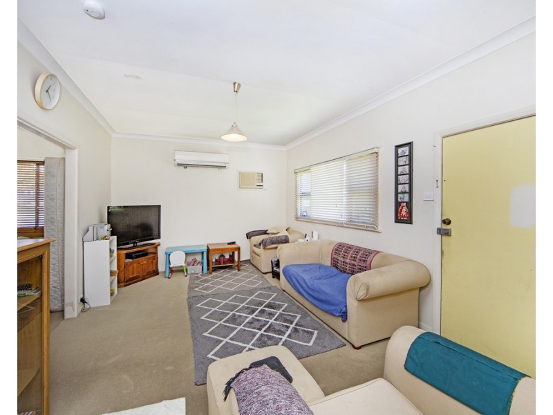 16 Kapala Avenue, Summerland Point NSW 2259