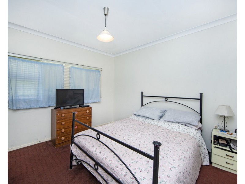 16 Kapala Avenue, Summerland Point NSW 2259