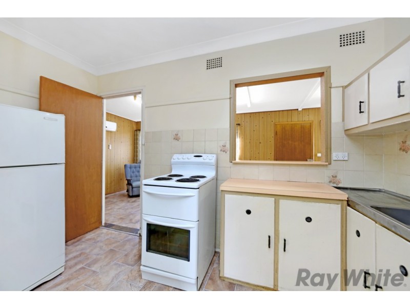 17 Laelana Avenue, Budgewoi NSW 2262