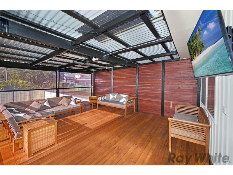 19 Laelana Avenue, Budgewoi NSW 2262