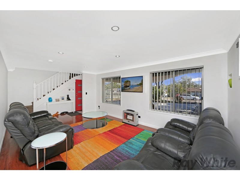 19 Laelana Avenue, Budgewoi NSW 2262