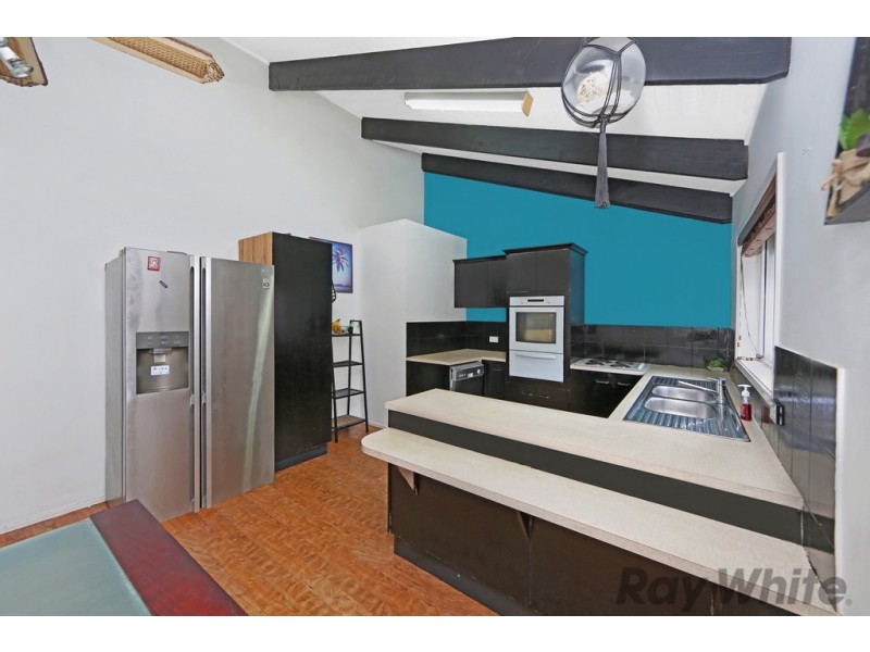 22 Lukela Avenue, Budgewoi NSW 2262