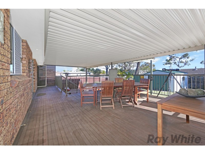 52 Swan Street, Kanwal NSW 2259