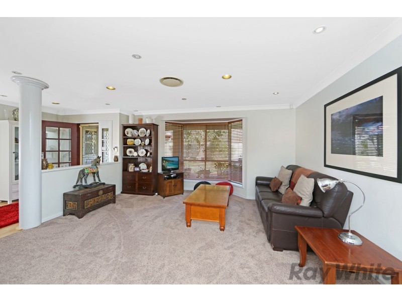 8 Government Road, Summerland Point NSW 2259