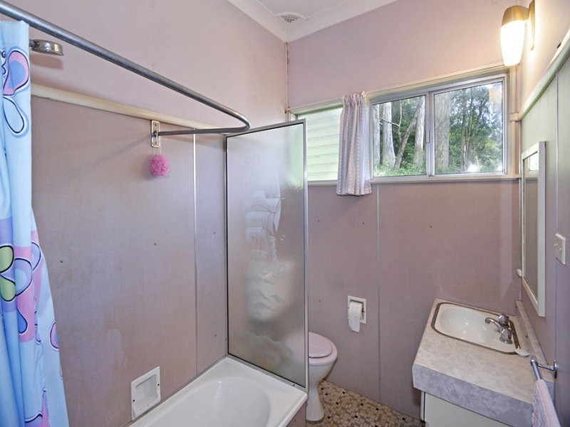 100 Heath Road, Pretty Beach NSW 2257