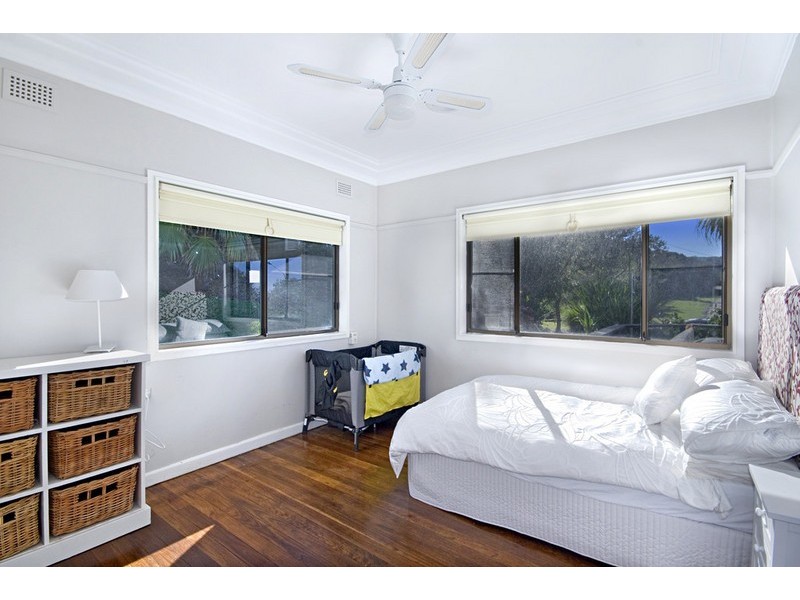 76 Beach Drive, Killcare NSW 2257