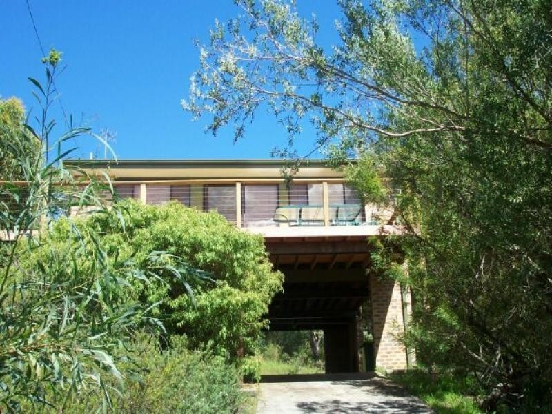 32 Beachview Esplanade, Macmasters Beach NSW 2251