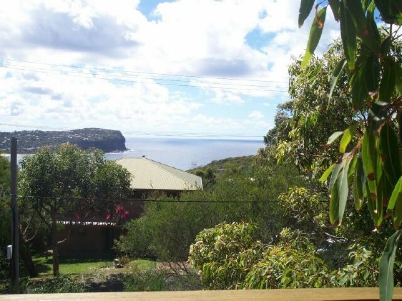 32 Beachview Esplanade, Macmasters Beach NSW 2251